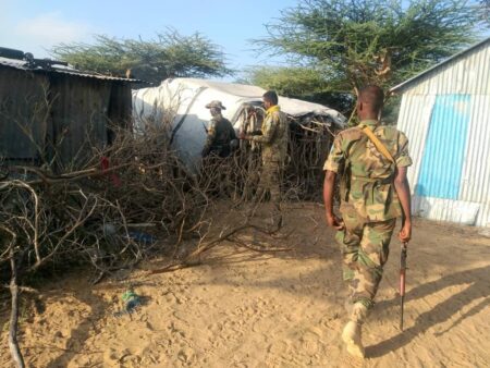 Al-Shabaab Fighters Surrender Amid Military Pressure in Baidoa
