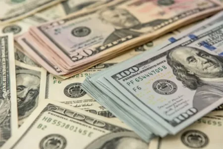 US Dollar Heads Towards its Sharpest Weekly Decline in 1 Month