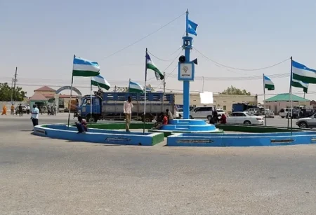 Puntland Minister of Information Calls to Change Somalia’s Political Focus to Garowe – Why? Puntland Minister of Information Calls to Change Somalia’s Political Focus to Garowe