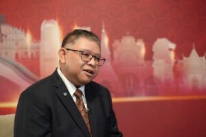 Why Do Financial Crimes Require Strong Tech Cooperation with China in 2025?