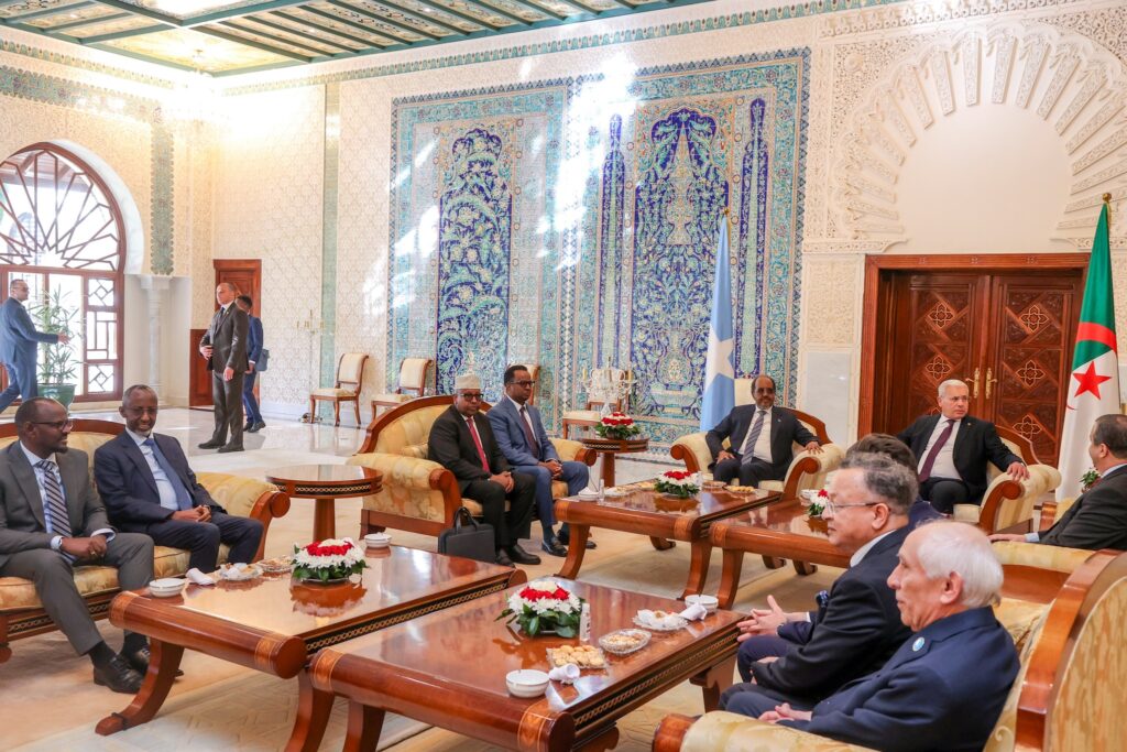 Xoojinta iskaashiga dibadeed ee Soomaaliya