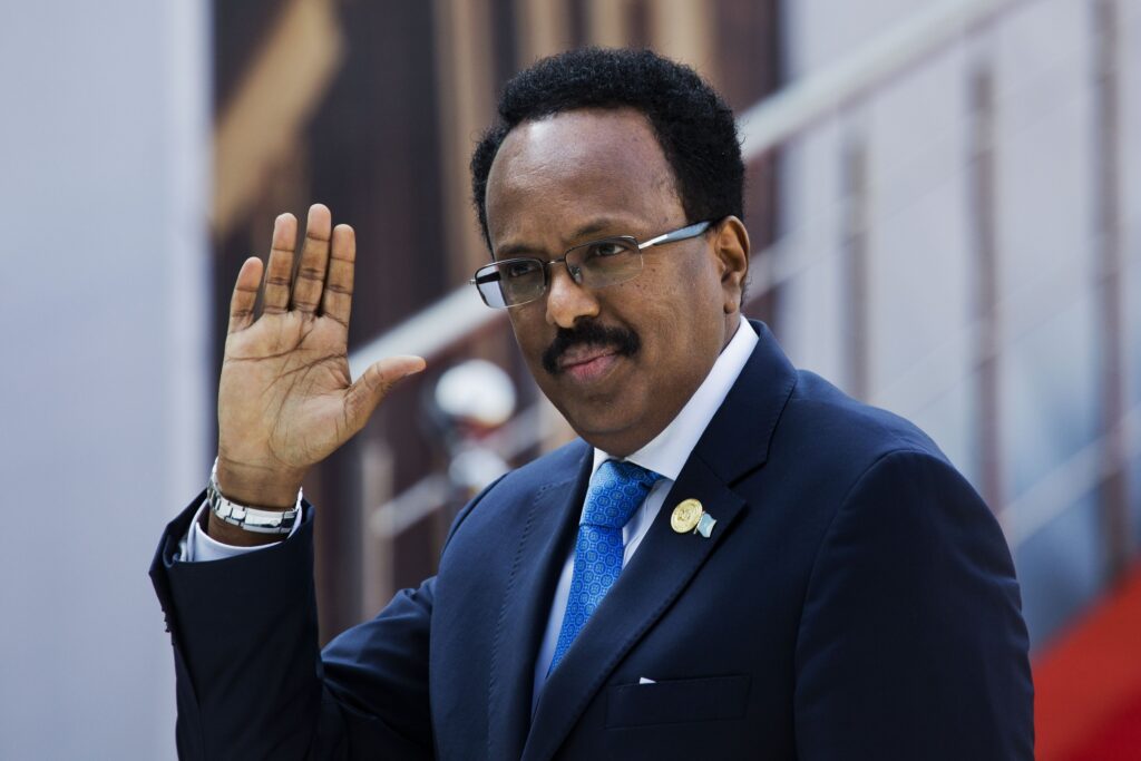 Dib u soo laabashada Farmaajo