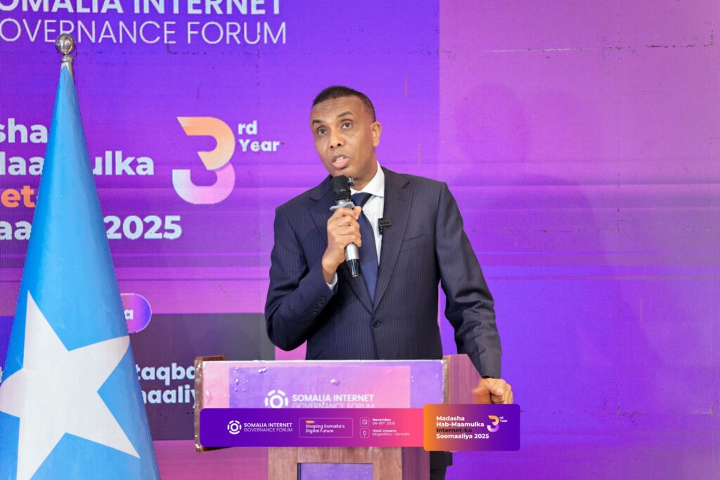 MAAMULISTA INTARNETKA SOOMAALIYA