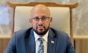 Ku hakashada Hargeysa iyo Muqdisho