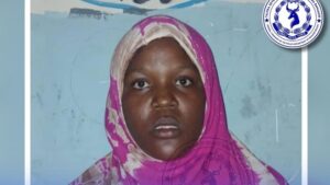 MOGADISHU POLICE ARREST WOMAN LAST NIGHT: THE ACCUSED STABBED HUSBAND The accused stabbed husband,