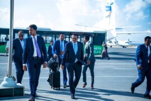 Dib u soo laabashada Farmaajo