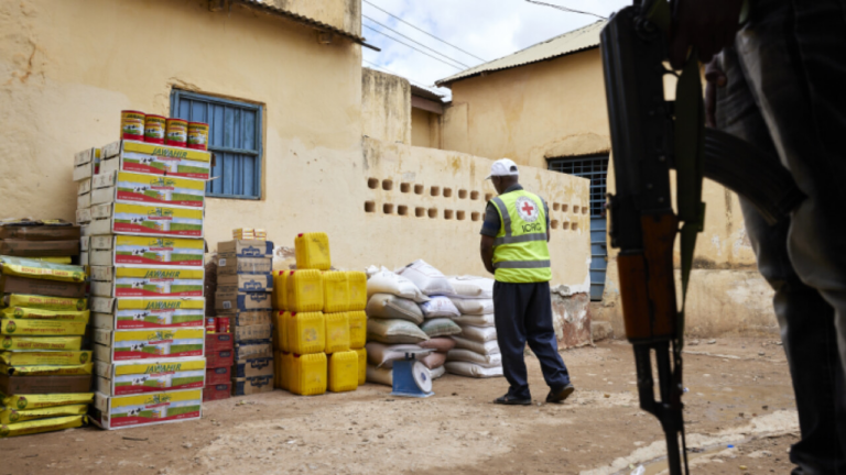 Detention center aid: How Somalia Helps Prisoners This Ramadan