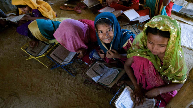 School Stopping Risks: Children’s Futures at Risk School Stopping Risks: Children’s Futures at Risk