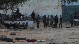 Will Somalia survive the current political crisis? Will Somalia survive the current political crisis?