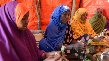 Is traditional Somali education better than modern schools?