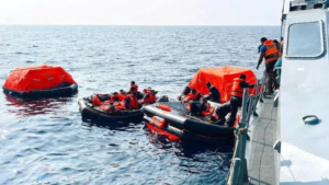 Stranded Sailors Crisis Deepens as Gulf Evacuation Risks Rise