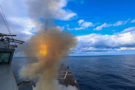 Iran Missile Attacks Raise Hormuz Shipping Risks Iran Missile Attacks Raise Hormuz Shipping Risks