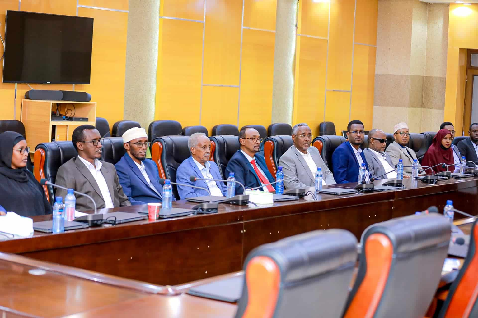 Puntland political decision suspends ties with federal government Puntland political decision suspends ties with federal government