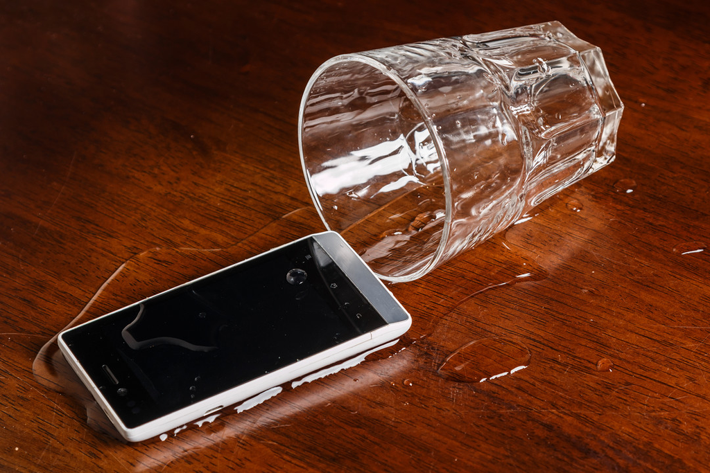wet phone repair